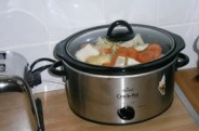 5 Delicious, Cheap & Easy Slow Cooker Recipes